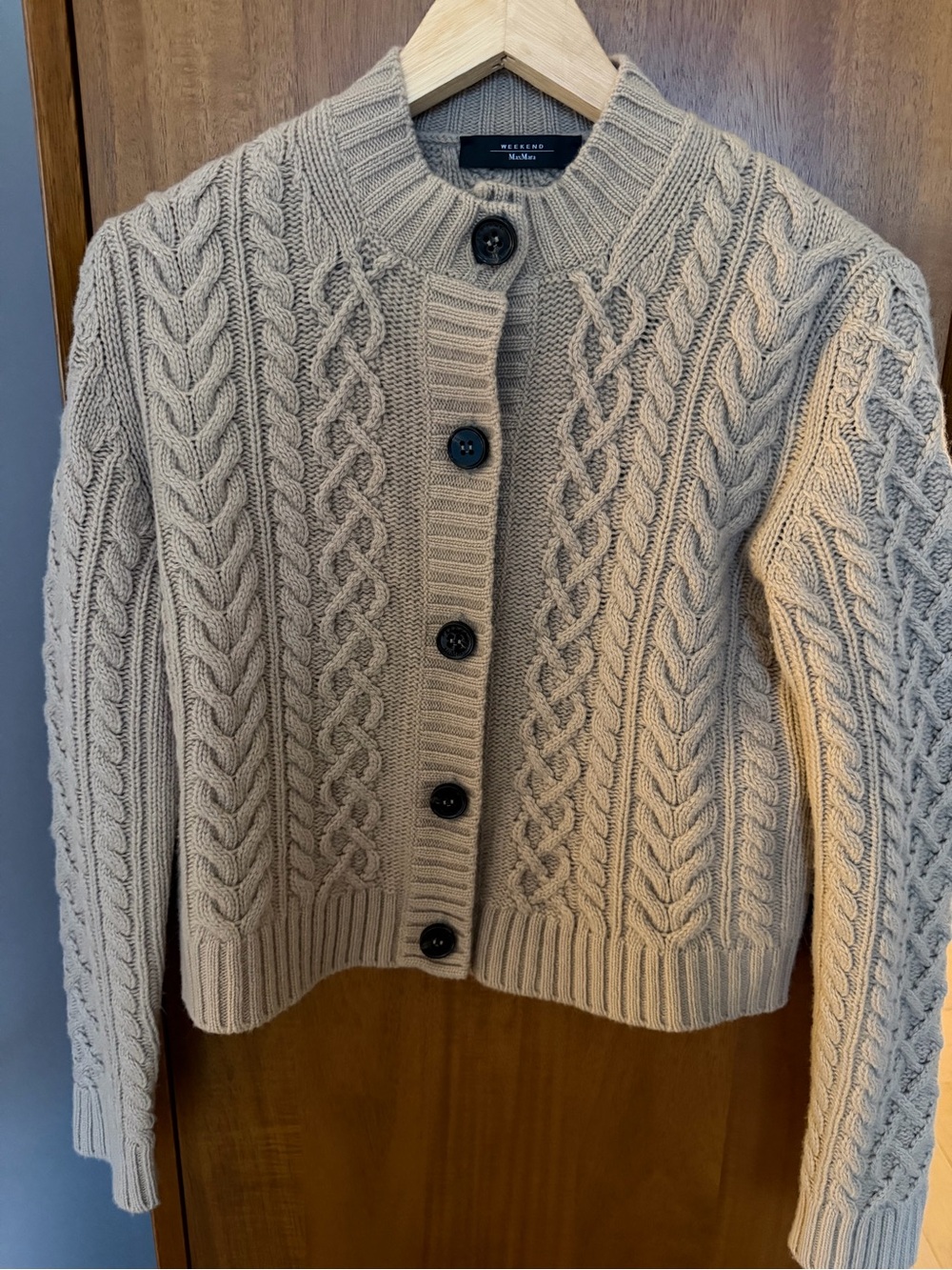 Weekend Max Mara Beige Cable-Knit Button Front Cardigan 100% Wool